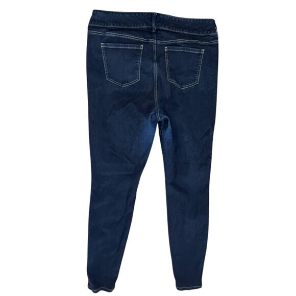 [SOLD] Torrid Bombshell Jeans 20 XT Skinny Jeans Extra Tall - Picture 2 of 8